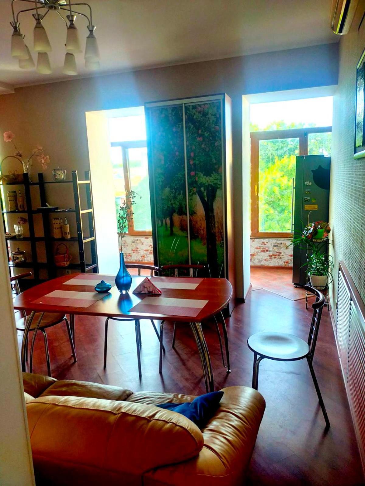 City Garden Apartments Odessa Ngoại thất bức ảnh